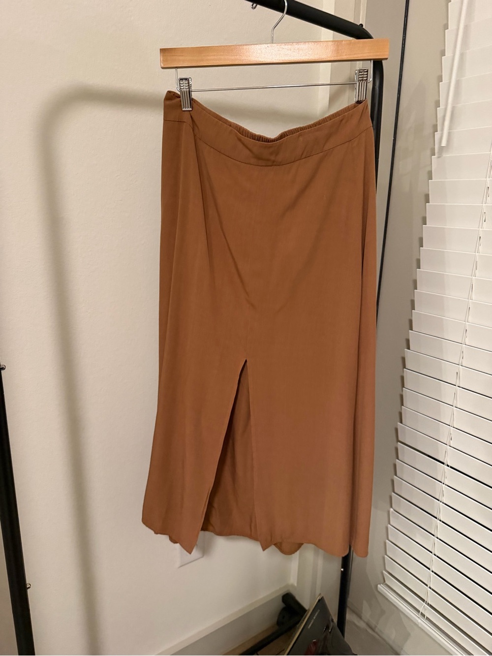 Carve Designs Women’s Brown Midi Skirt with Front Slit